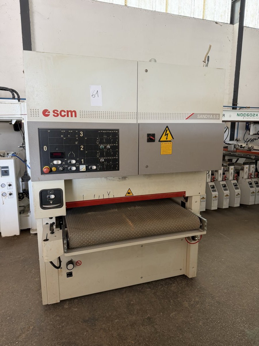 Photo PONCEUSE LARGE BANDE SCM SANDYA 5.S