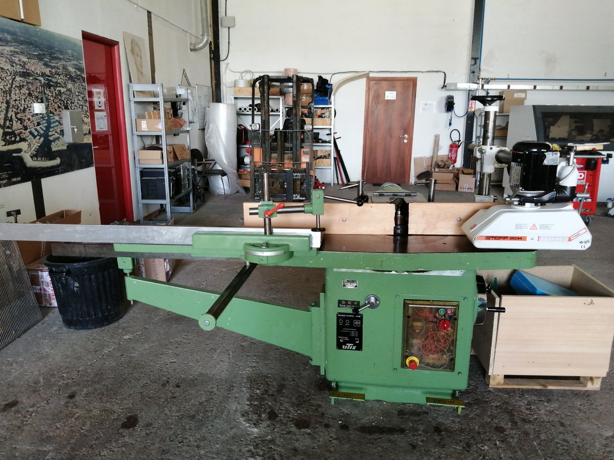 Photo UTIS TS50 E spinning top