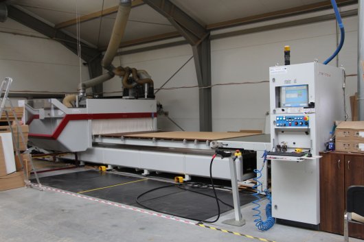 Centre d'usinage NESTING 5 AXES MASTERWOOD M5 21.42 avec chargeur/déchargement
