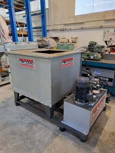 REINBOLD RB 30 SV briquette press  