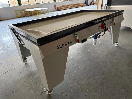Presse à vide avec membrane de marque GLOBAL VACUUM