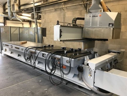 Centre d'usinage HOLZHER uni-master 7120 F