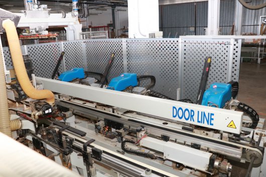Centre d'usinage et d'entaillage DOORLIGNE 