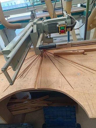 Photo SCIE RADIALE GRAULE ZS135/200 S
