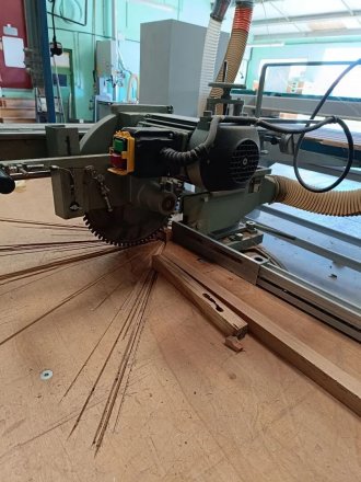 Photo SCIE RADIALE GRAULE ZS135/200 S