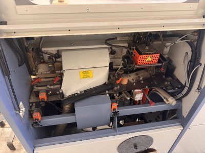 Photo Plaqueuse de chant HEBROCK F5  