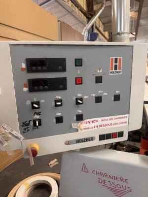 Photo PLAQUEUSE DE CHANT HOLZHER 1054