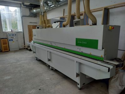 Photo Plaqueuse de chant BIESSE JADE 240  