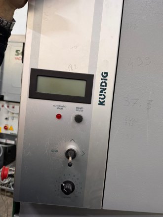 Photo Ponceuse Large Bande KUNDIG PRIMO 1100-E