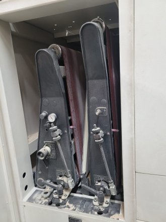 Photo PONCEUSE LARGE BANDE SCM 5 RCS 110