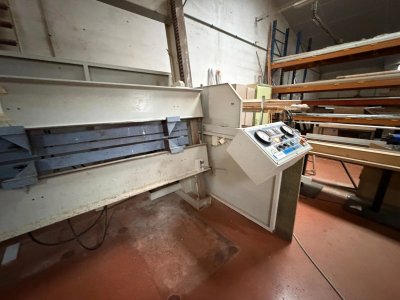 Photo CADREUSE MEBER OPERA 3000