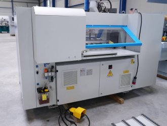 Photo SPEEDY II machining and drilling center from below
